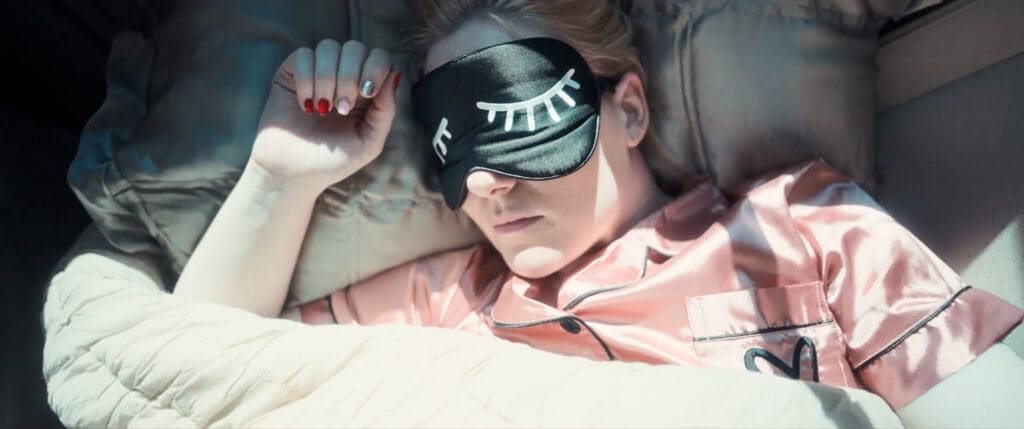 Vivian Kerr as Beth
